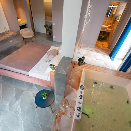 Palazzo Bruca Bed & Breakfast