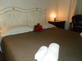 Palazzo Bruca Bed and breakfast 3*