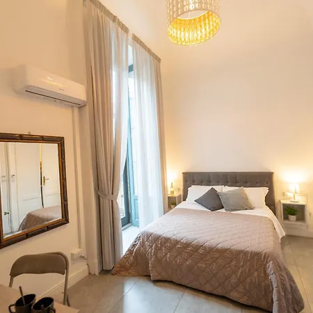 Palazzo Bruca 住宿加早餐酒店 4*