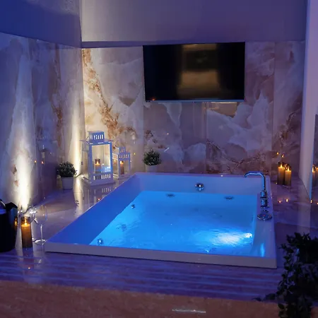 Palazzo Bruca Bed & Breakfast 4*