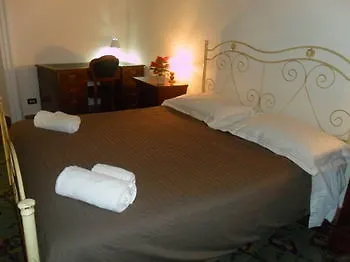 Palazzo Bruca 3* Catania