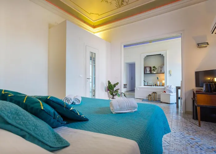 Palazzo Bruca 4*