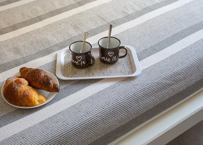 Palazzo Bruca Bed and Breakfast