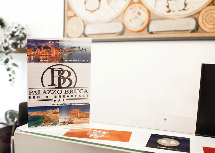 Palazzo Bruca Bed and Breakfast 4*